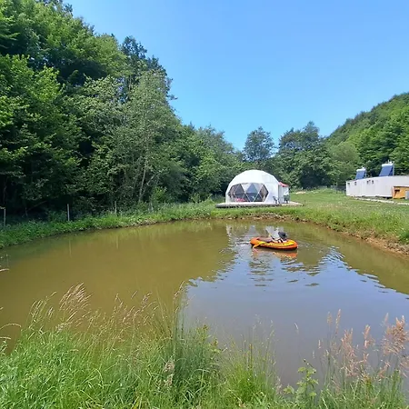 Forest Glamping Cort de lux