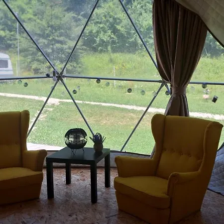 Forest Glamping *